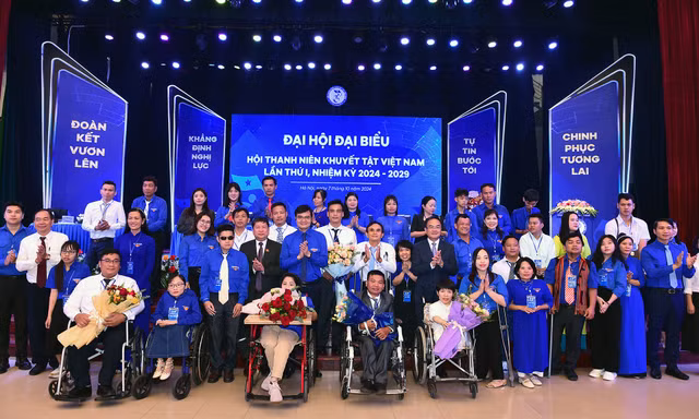Tạo hoạt động thiết thực, sáng tạo cho thanh niên khuyết tật Việt Nam