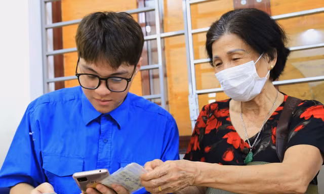 Ấn tượng ngày ra quân các đội hình tình nguyện hỗ trợ chính quyền địa phương 2 cấp 