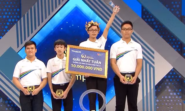 Hoàng Công Gia Bảo giành vòng nguyệt quế Olympia.