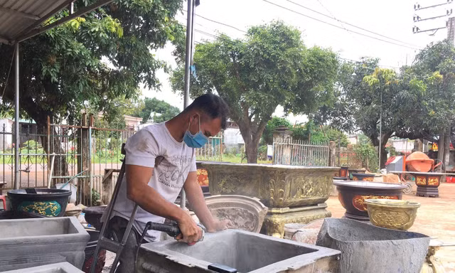 Chàng thanh niên Ê đê 'tỏa sáng nghị lực Việt'