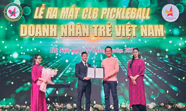 Ra mắt câu lạc bộ Pickleball Doanh nhân trẻ Việt Nam