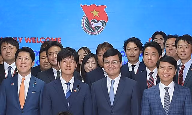 Bí thư thường trực Trung ương Đoàn tiếp đoàn đại biểu Ban Thanh niên Đảng Dân chủ Tự do Nhật Bản