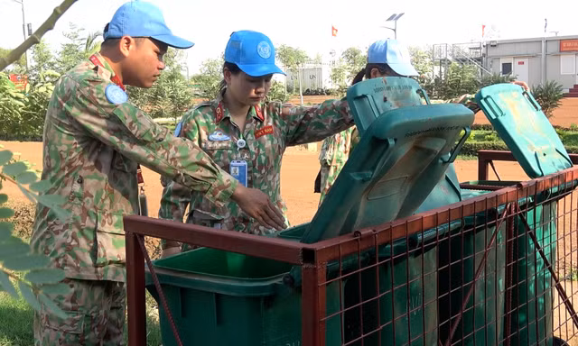 Nữ đại uý công binh Việt Nam lan toả màu xanh ở phái bộ UNISFA