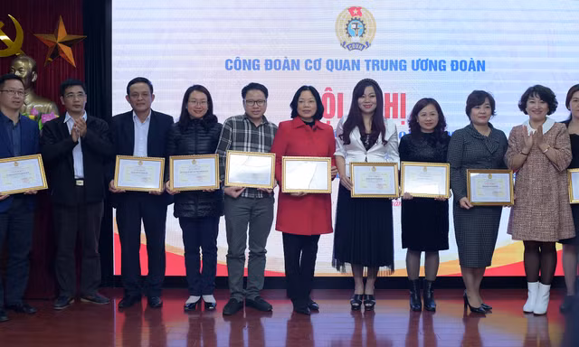 Công đoàn tham gia xây dựng chính sách, tháo gỡ các vấn đề bức xúc
