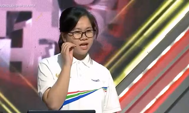 Nữ sinh 'vùng đất lửa' ngược dòng giành vòng nguyệt quế Đường lên đỉnh Olympia