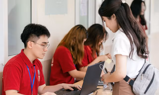 Cuộc thi hùng biện thu hút nhiều bạn trẻ tham gia. Ảnh; BTC