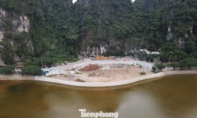 Dự án lấn hồ điều hòa, Quảng Ninh liên tục phê duyệt rồi lại tạm dừng