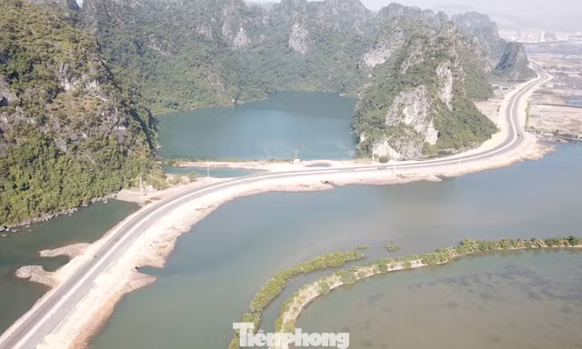Trên công trường thi công đường bao biển hơn 2.000 tỷ nối TP Hạ Long - Cẩm Phả