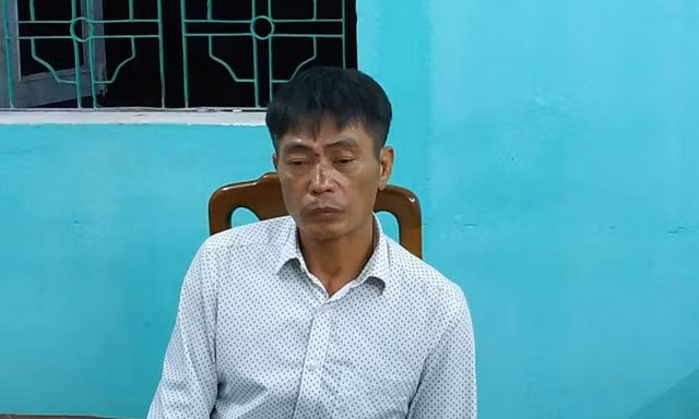 Đối tượng Lam Văn Đồng tại cơ quan công an