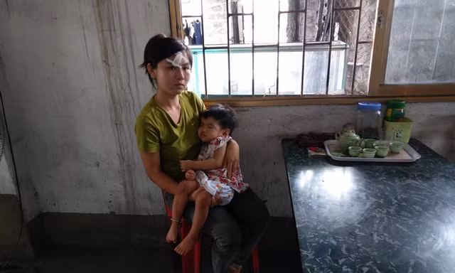 Lời kể nhân chứng thoát chết trong đêm đá khổng lồ rơi trúng nhà dân