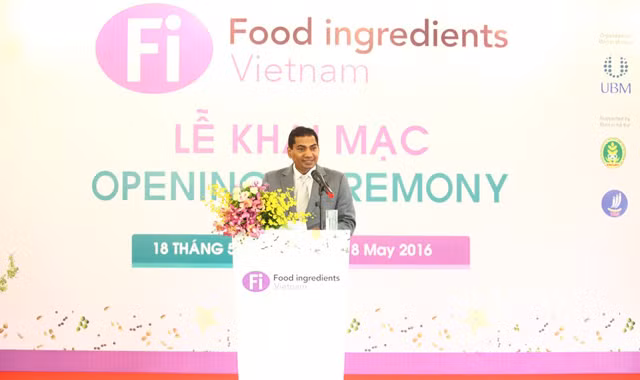 Ông M. Gandhi - Tổng Giám Đốc Điều Hành (khu vực ASEAN) phát biểu trong triển lãm.