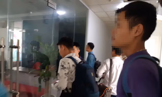 Các học viên của Trung tâm ngoại ngữ không phép MST.