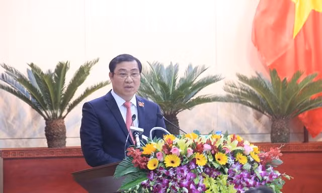 Chủ tịch Đà Nẵng: 'Thanh tra bán đảo Sơn Trà, ai sai người ấy chịu'
