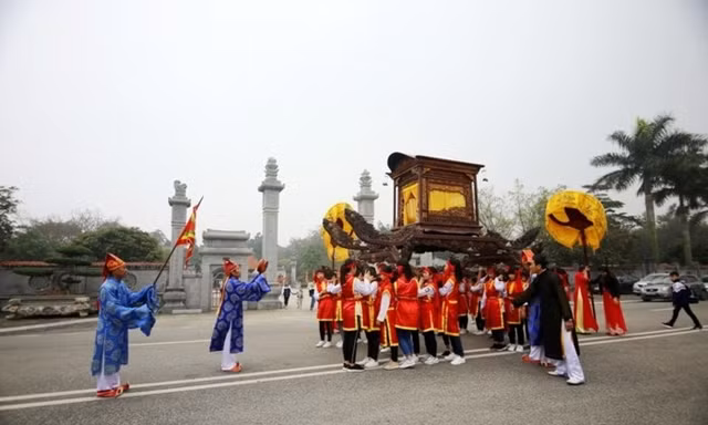 Lễ hội đền Hai Bà Trưng trở thành di sản văn hóa phi vật thể quốc gia