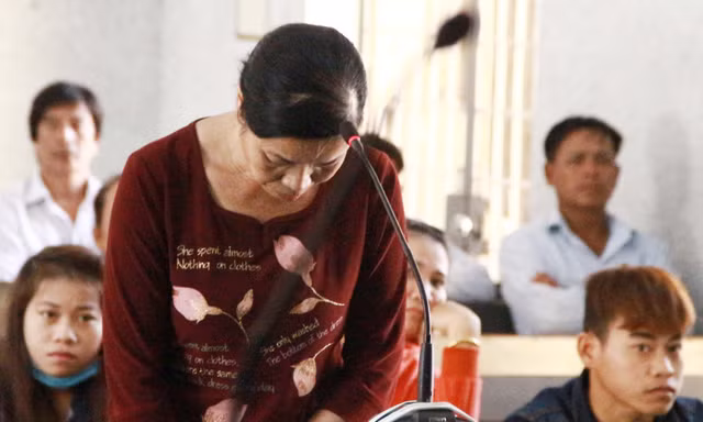 Hoãn xử sơ thẩm lần thứ 2 vụ nguyên Phó Chánh án huyện nhận hối lộ