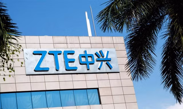 Bên ngoài trụ sở tập đoàn ZTE (Trung Hưng) tại TP Thâm Quyến, tỉnh Quảng Đông, Trung Quốc. Ảnh: EPA.