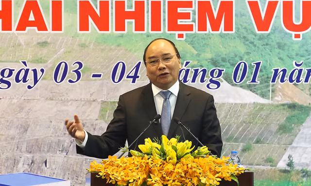 Thủ tướng Chính phủ Nguyễn Xuân Phúc phát biểu tại hội nghị. Ảnh: Như Ý.