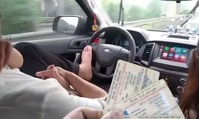 Lỗi vi phạm khiến tài xế bị phạt nặng, tước bằng lái ô tô 