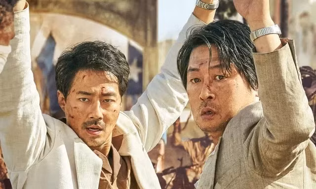 Bom tấn "Đào thoát khỏi Mogadishu" của Jo In Sung sẽ đại diện Hàn Quốc tham dự Oscar 2022