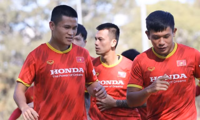 Tâm sự của tuyển thủ Việt Nam trên đất Australia: Chúng tôi rất nhớ nhà!