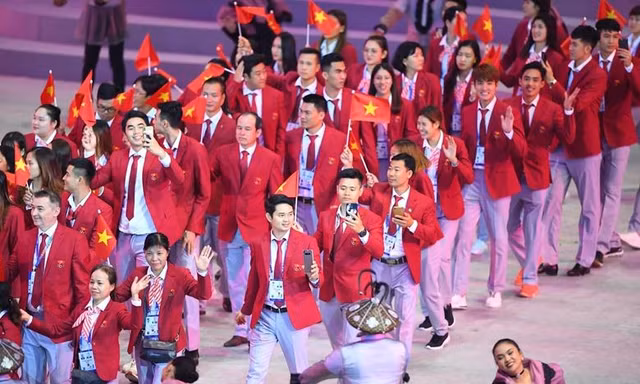 VĐV nào được vinh dự châm ngọn đuốc SEA Games 31? 