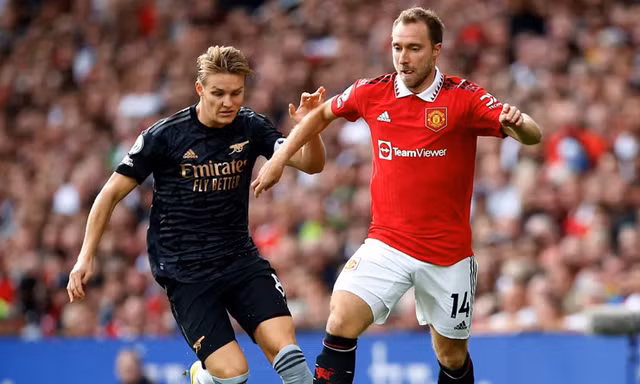 Lịch thi đấu bóng đá Mùng 1 Tết 22/1: MU - Arsenal khai xuân, Quang Hải có khai hỏa? 