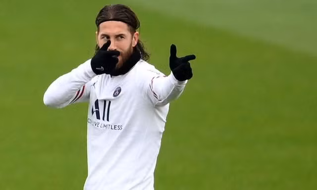 Ramos trở lại, sắp ra sân thi đấu cùng Messi