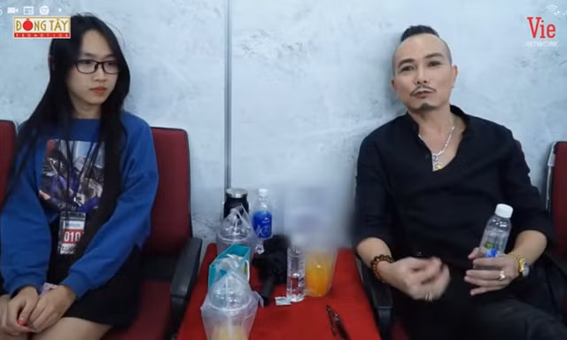 Nhan sắc xinh đẹp và sự tài năng ở tuổi 14 của con gái Jimmii Nguyễn