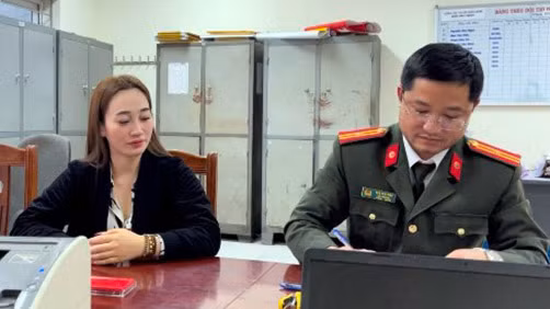 Công an tiếp tục xác minh cô đồng bổ cau xem bói 'đúng nhận sai cãi'