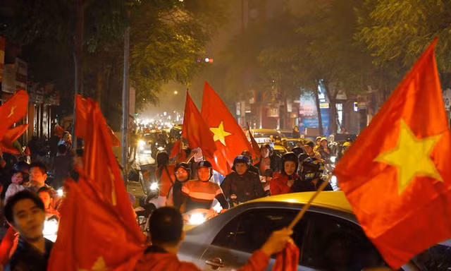 21 tuyến phố bị hạn chế phương tiện để phục vụ trận Việt Nam - Malaysia