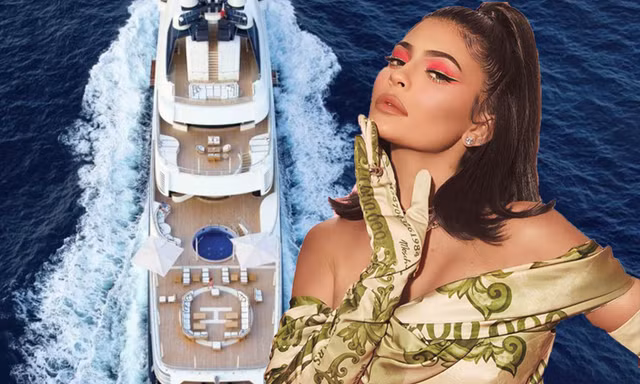 Em út nhà Kardashian thuê siêu du thuyền 5800 tỉ đồng tổ chức sinh nhật 