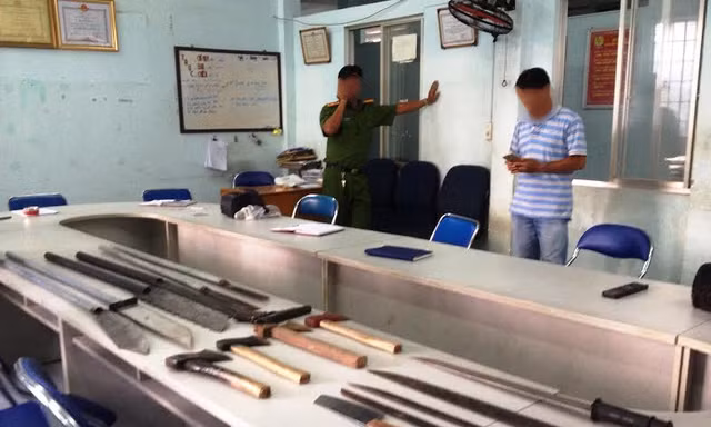 Hàng nghìn băng nhóm tội phạm, có hàng nóng bị Công an TPHCM triệt phá trong năm 2016. Ảnh CA