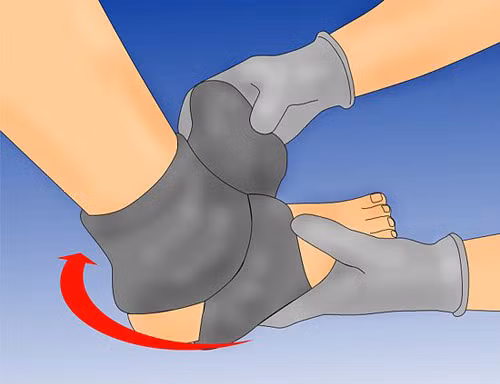 9 cách hạ sốt hữu hiệu cho bé của các bà mẹ Tây