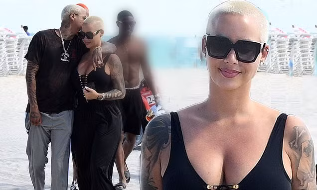 Vũ nữ thoát y Amber Rose tình tứ bạn trai mới ở Miami