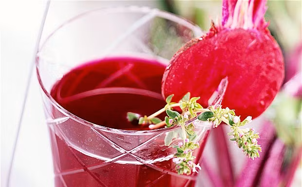Công dụng tuyệt vời của nước ép củ cải đường