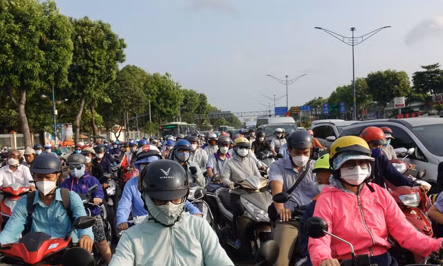 TPHCM lên giải pháp xử lý 24 điểm nguy cơ ùn tắc giao thông