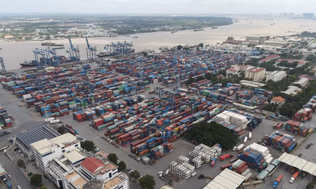 TPHCM có vị thế lý tưởng để trở thành trung tâm logistics 
