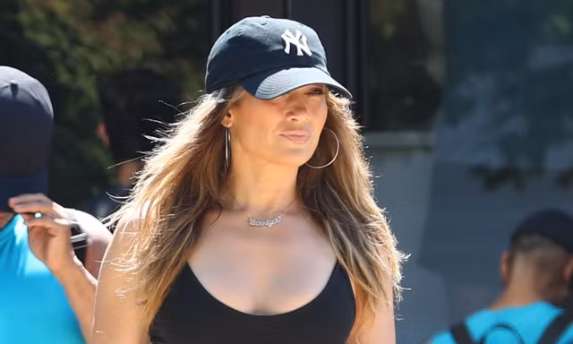 Jennifer Lopez nỗ lực cứu vãn hôn nhân