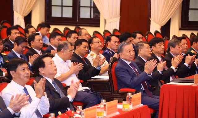 Tổng Bí thư, Chủ tịch nước dự khai giảng Lớp bồi dưỡng cán bộ quy hoạch Ủy viên BCH T.Ư Đảng khóa XIV