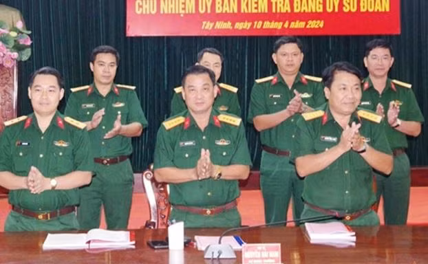 Bản tin 8H: Bộ Quốc phòng bổ nhiệm cán bộ