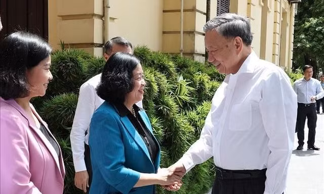 Tổng Bí thư, Chủ tịch nước Tô Lâm làm việc với Ban Thường vụ Thành ủy Hà Nội