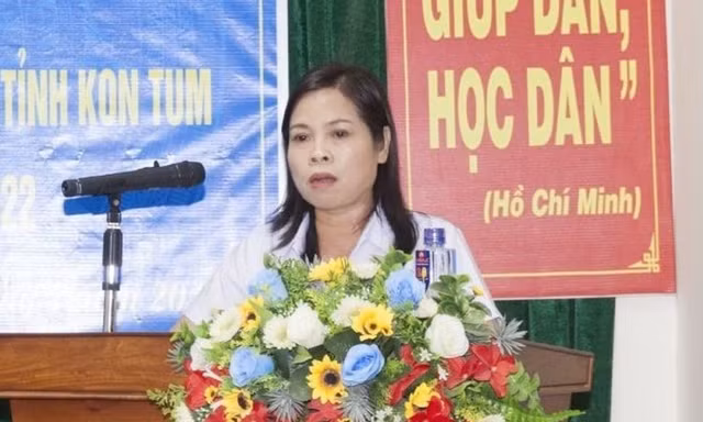 Bản tin 8H: Nữ Chánh án TAND tỉnh Kon Tum thôi chức sau khi bị kỷ luật