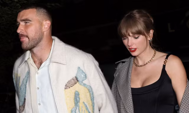 Nhà văn lên án Taylor Swift 