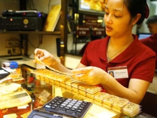 Giá vàng SJC chững lại theo vàng thế giới
