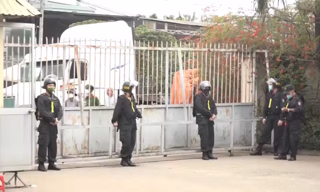 Thêm một giám đốc trung tâm đăng kiểm bị bắt giam