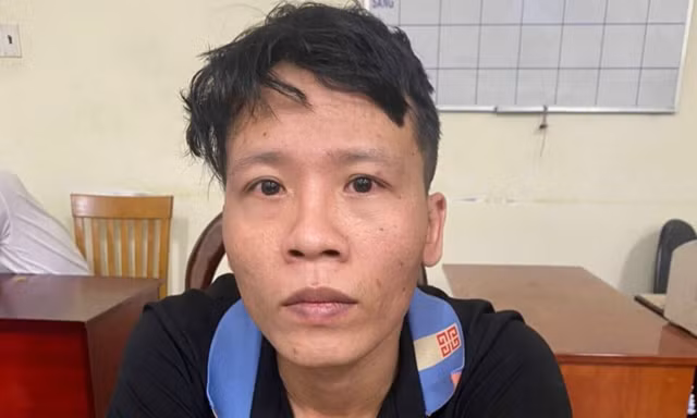 Bắt kẻ trộm vàng trong trung tâm thương mại ở TPHCM