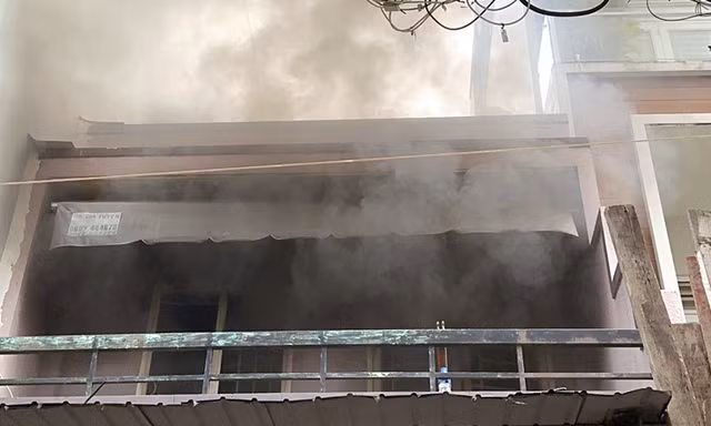 TPHCM: Bắt nghi phạm phóng hỏa đốt nhà làm một phụ nữ và hai cháu bé tử vong