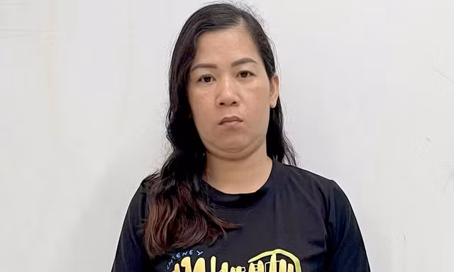 Bắt ‘nữ quái’ chuyên móc túi tại rạp chiếu phim, bệnh viện ở TPHCM 