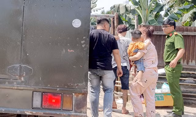 Khởi tố mẹ bé trai 3 tuổi nghi bị ép hút ma túy đá ở TPHCM 