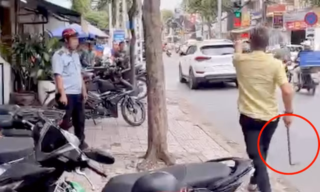 Bắt tạm giam chủ tiệm tóc cầm xà beng đuổi, dọa đánh cán bộ phường